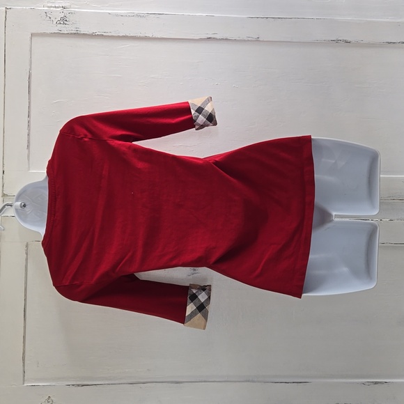 BURBERRY BRIT 3/4 SLEEVE WITH CUFF TSHIRT.  #6466 - Picture 7 of 10